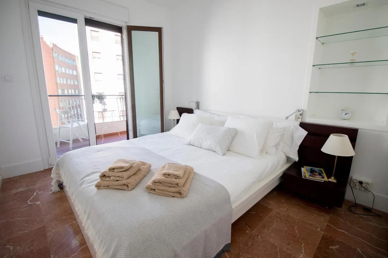 Apartments Ole-Plaza De Cuba Séville 0*,