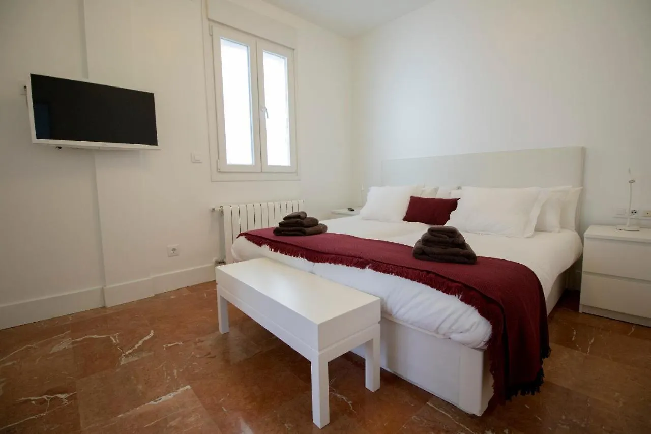 Apartments Ole-Plaza De Cuba Sevilla
